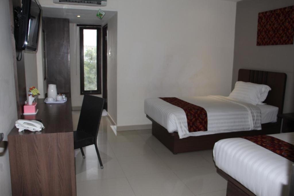 Belagri Hotel And Restaurant Sorong Εξωτερικό φωτογραφία